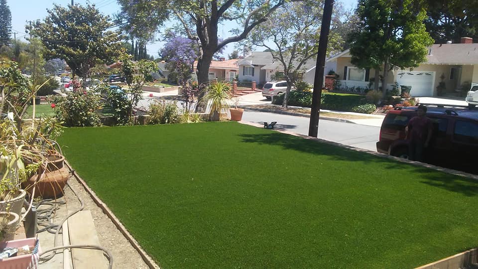 Synthetic grass installation